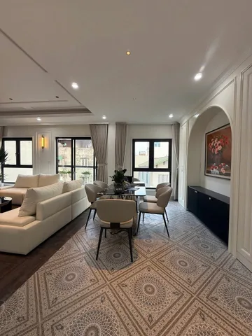 Hiếm Có Khó Tìm! Biệt Thự 4 Tầng Trên 303m² Đất Đẹp Hoàng Thế Thiện – Xem Là Muốn Sở Hữu