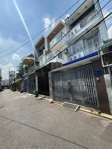 Trục Lê Văn Khương Hiệp Thành Hẻm Xe Tải Thông Thoáng Cao Ráo, Bán Nhà Diện Tích 4x11.5m 4.x tỷ
