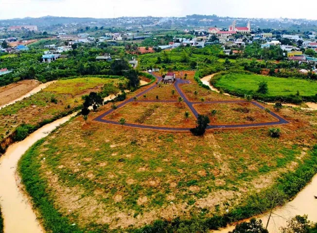 Lô đất đẹp tại TP Bảo Lộc 10.000m2 bán 20 tỷ