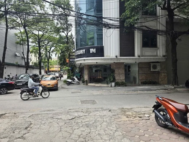🔥 Bán Khách Sạn Lô Góc Lê Đức Thọ – 9 Tầng, MT 22m, Giá 128 Tỷ