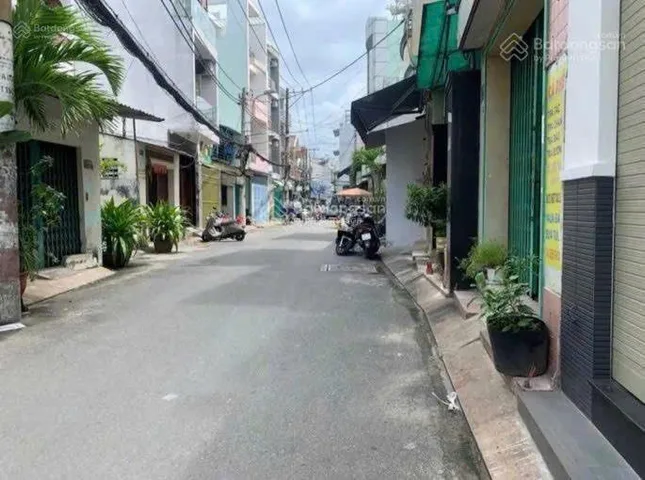 Bán nàh khu vực Lê Hồng Phong, Phường 2, Quận 5. giá 3,6ty
