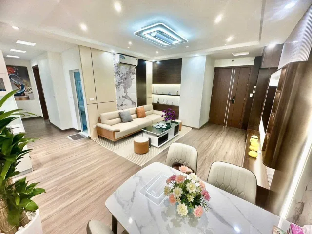 Bán Chung Cư Việt Hưng, Long Biên 77m2, ban công thoáng, chỉ 5,15 tỷ