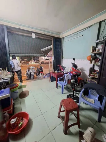 Bà Hom Quận 6 - Mặt Tiền Kinh Doanh Sầm Uất - Thuận tiện vừa ở vừa kinh doanh
