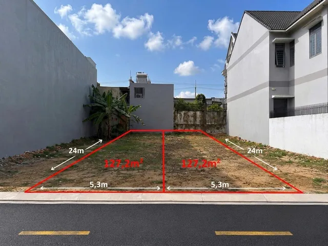 BÁN CẶP ĐẤT MẶT TIỀN ĐƯỜNG HƯƠNG LỘ 15-GẦN SÔNG MÁT MẺ,SỔ RIÊNG THỔ CƯ