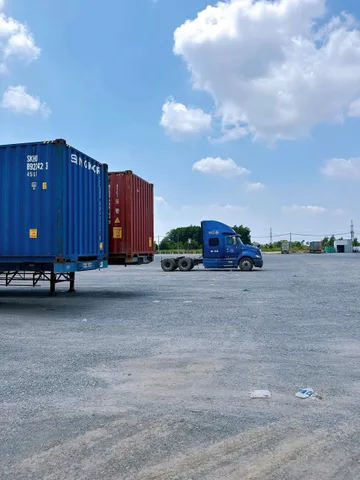 Cho Thuê Xưởng Mới 3Ha. nằm giữa 3 KCN Lớn. Long Thành Đồng Nai. Chỉ 60k/m2 ( Pháp lý Đầy đủ ) 
 Có XD theo yêu cầu khách hàng