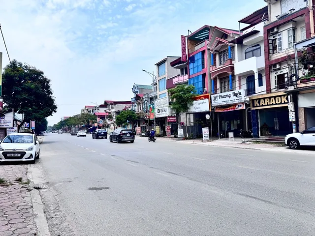 👉👉RẤT HIẾM 99M TRỤC CHÍNH  OTOO TRÁNH GẦN QL17 KINH DOANH 🌺THUẬN AN GIA LÂM 
NGÕ  THÔNG OTO — GIÁ ĐẦU TƯ—MANH ĐẤT VÀNG - BAY NHANH 

GIÁ ĐẸP NHỈNH 5 tỷ 8 

✅Mảnh đất vuông vắn ít tiền mua vứt đấy hay để ở cũng rất iên tĩnh, 

♦️đất bán cách trường 