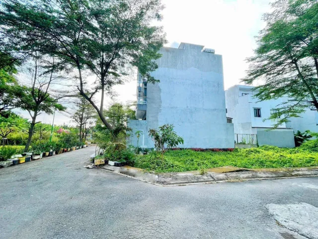Bán Đất 92m2 có sẵn 92 m2 thổ cư giá 4.5 tỷ tại Đường Nguyễn Bình Xã Nhơn Đức Huyện Nhà Bè TP. Hồ Chí Minh