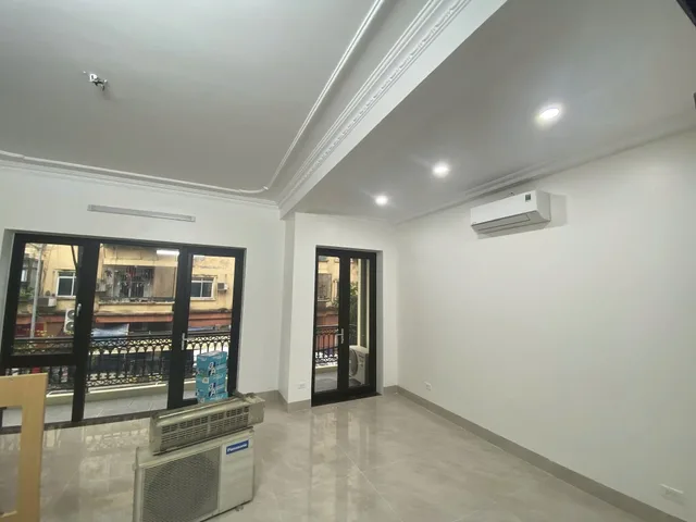 Cho Thuê Nhà Ngõ 26 Huy Du - Cầu Diễn 100M² 4 Tầng 6 Ngủ - Tầng 1 và Tầng 4 Thông Sàn - Phù Hợp VP, Showroom... Giá Thuê 45tr