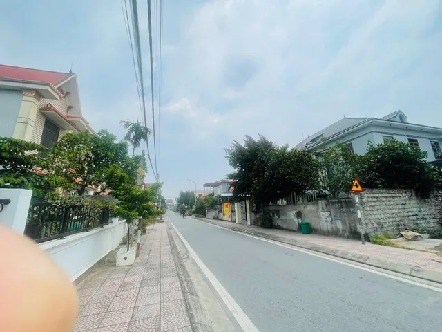 4KT110 🔥 **HÀNG MỚI QUẾ LÂM - TRỤC CHÍNH KINH DOANH - CHỈ HƠN 2,X TỶ** 🔥