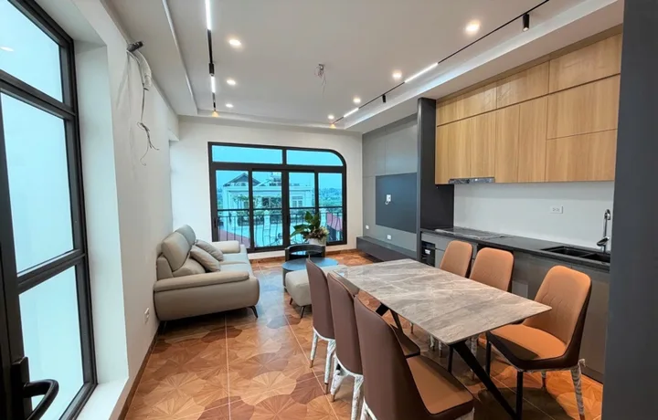 BÁN NHÀ NHANH CĂN NHÀ ĐẸP LONG BIÊN - 45M X 6 TẦNG THANG MÁY - Ô TÔ VÀO NHÀ - FULL NỘI THẤT