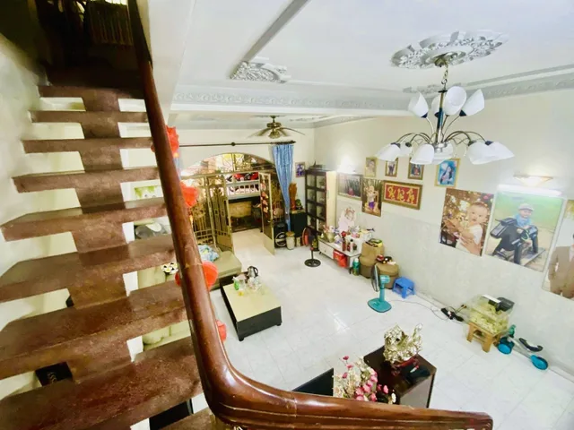 BÁN NHÀ 2 TẦNG NGAY CHÂN GA METRO BÌNH THÁI - NGUYỄN VĂN BÁ - 111M2 (5x22) - GIÁ 11 TỶ (24.417)