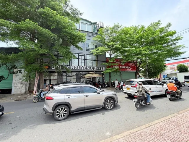 MTKD Chế Lan Viên, góc 2MT, 70m2, ngang 20m, 3 tầng, không lộ giới, 13.8 tỷ TL