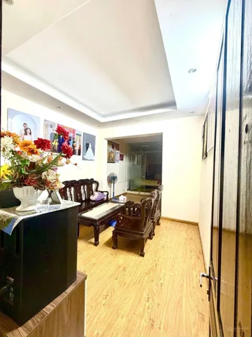 Cho Thuê Nhà Đặng Tiến Đông 96M² 4 Tầng 4 Ngủ - Nội Thất CB - Nhà 2 Mặt Ngõ - Ô Tô Đỗ Cửa - Ở, Kinh Doanh VP - Giá Thuê 40tr