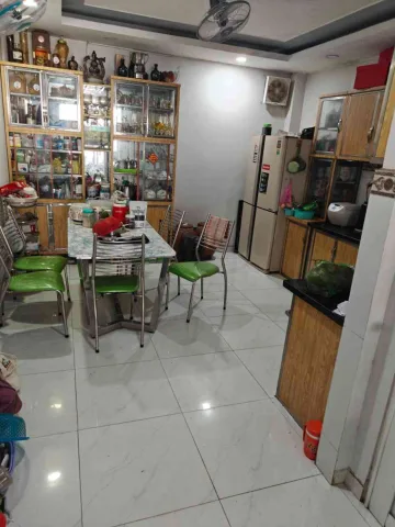MẶT TIỀN ĐƯỜNG HẺM 8M XE TẢI THÔNG CHÍNH CHỦ VÀI BƯỚC CHÂN RA THOẠI NGỌC HẦU GẦN 80M2  HOÀN CÔNG ĐẦY ĐỦ TRỆT CÓ 1 PHÒNG NGỦ CÓ VỈA HÈ 2 BÊN