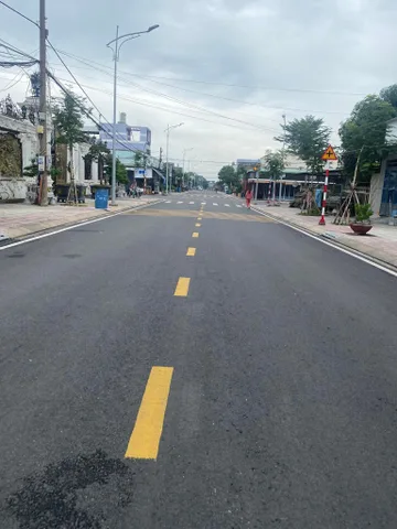 Ông Dượng nợ ngân hàng đến lãi nên cần ra gấp lô đất mặt tiền Kinh Doanh.