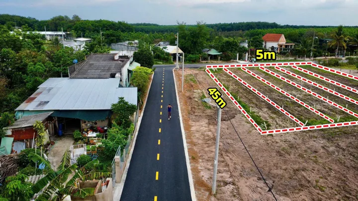 Đất mặt tiền kinh doanh ngay trung tâm Thành Phố