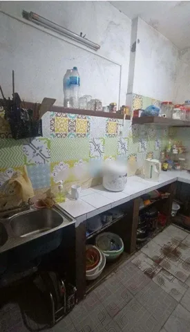 cho thuê nhà 2,5 tầng  Ngõ 54 Mạc Thị Bưởi, Phường Vĩnh Tuy, Quận Hai Bà Trưng, Hà Nội
dt= 40m2 x  2 tầng, 1 tum, 1gác lửng, 2 ngủ , 2 vs -7,5tr/1tháng