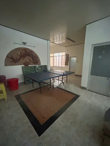 🏠BÁN NHÀ 2 TẦNG HẺM TRẦN QUÝ CÁP - TÂY NHA TRANG (PHƯƠNG SÀI)
- Diện tích 198.1m2 (159.2m2 Thổ Cư).Ngang 10.39m.  Giá 12 tỷ 500
- Hướng Tây Nam và Đông Nam
- Hẻm rộng 3-4.5m và 2m. Sổ hồng hoàn công
- Thiết kế 2 mặt thoáng, sân vườn rộng rãi, ban công
