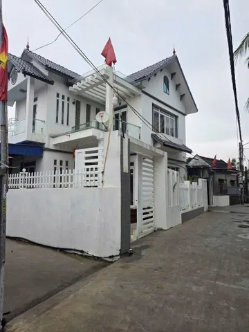 Bán căn nhà 2 tầng vẫn mới về ở luôn tại Thuỷ Triều đường thôn rộng 6m.l/h:076.231.9990 e Thúy