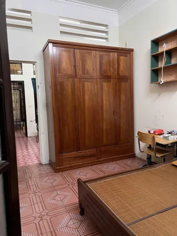 Cho thuê nhà ngõ 336 Đường Láng 41M² 3 Tầng 4 Ngủ - Full Nội Thất - Giá Thuê 14tr