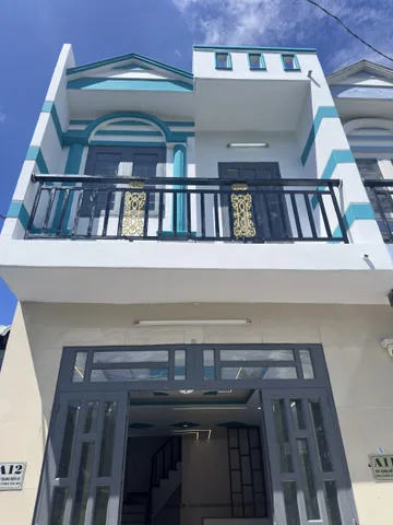 Bán nhà Mỹ Hạnh Nam 595 triệu gần Cầu Lớn, Hóc Môn 66m2 2 phòng ngủ có sổ hồng thổ cư toàn bộ