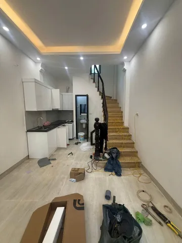 Cho Thuê Nhà Phố Tôn Thất Thiệp - Trần Phú - Hoàn Kiếm 30M² 5 Tầng 3 Ngủ kk - Giá Thuê 15tr