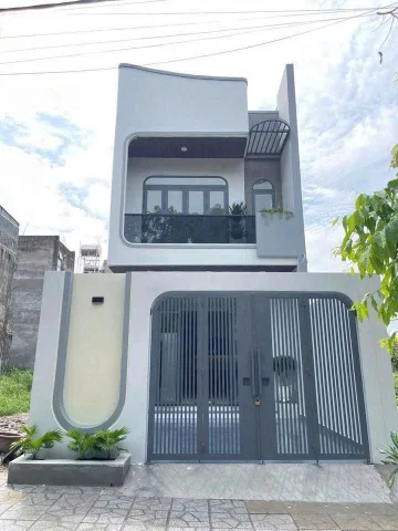 CHỈ 700 TRIỆU NHẬN NGAY NHÀ LẦU CỰC GẦN CÂY XĂNG ĐỨC HƯNG ĐƯỜNG ĐỒNG KHỞI