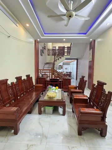 Bán nhà mặt phố làn 2 Bình Than, khu 2 Đại Phúc