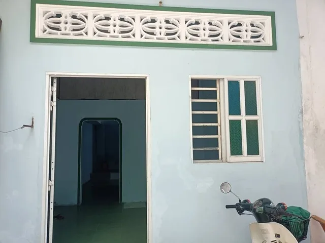 Cần tiền chữa bệnh bán gấp căn nhà C4, Tân Phú Trung, SHR, Giá 700 Triệu. DT 52m2