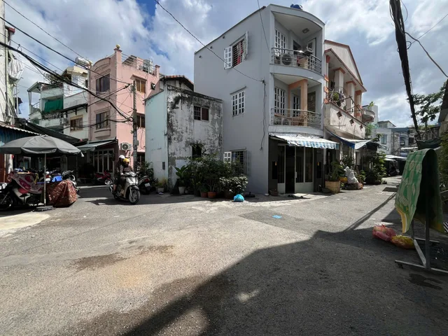 🏡 BÁN NHÀ HỒNG BÀNG QUẬN 6 - DTSD 50m² - HẺM XE HƠI NHỈNH 3 TỶ