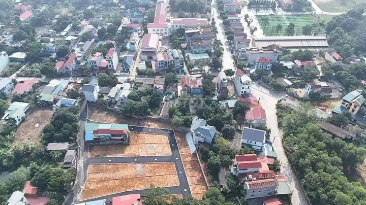 Bán đất ở Tx .Sơn Tây gần trường ĐH và khu công nghiệp, cách đường vành đai 5 chỉ 500m giá rẻ