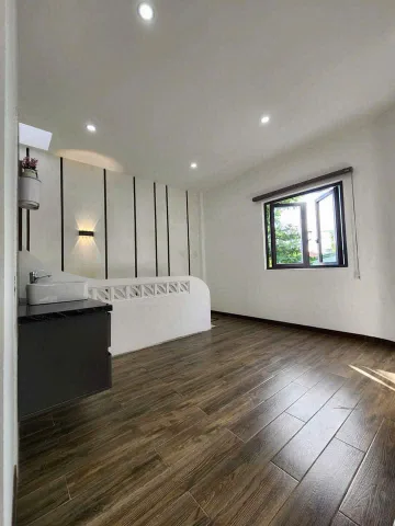 Bán nhà 2 tầng (ngang gần 7m) mặt tiền đường 10m5 Đồng Xoài, Hòa Minh, Liên Chiểu, chỉ 5 tỷ 9 Tl