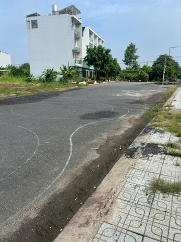 🔥🔥 ĐẤT ĐẸP ĐỐI DIỆN CÔNG VIÊN – ĐƯỜNG 18M – NGANG 5M – LONG PHƯỚC, TP.HCM – CHỈ 5.55 TỶ TL 🔥🔥