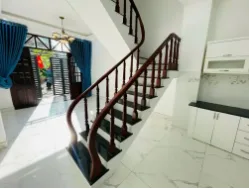 🔥 SIÊU PHẨM NHÀ PHỐ 3 TẦNG SÂN THƯỢNG ĐẲNG CẤP – HẺM Ô TÔ NGUYỄN KIM TRUNG TÂM PHỐ BIỂN – 3PN KHÉP KÍN CÓ PHÒNG THỜ – GIÁ 4.5 TỶ (CÒN THƯƠNG LƯỢNG)! 🔥