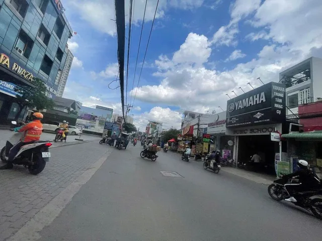 BDS HVL 324 NGUYEN DUY TRINH Q2 BÁN RẺ