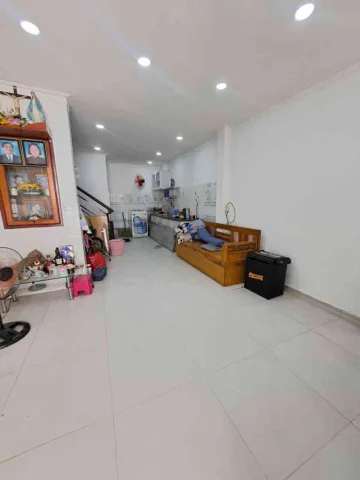 BÁN NHÀ 2 TẦNG ĐÔNG HƯNG THUẬN 02 SÁT NGUYỄN VĂN QUÁ - 32M2 - 2 TẦNG - NHỈNH 3 TỶ