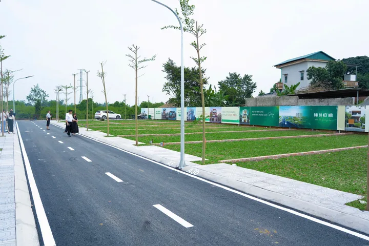 BÁN ĐẤT THỔ CƯ PHÚ CÁT, HÒA LẠC, 100M2, Ô TÔ TRÁNH, 3.8 TỶ