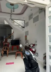🔥 SIÊU PHẨM NHÀ PHỐ 1 TRỆT 1 LẦU FULL THỔ CƯ – HẺM XE MÁY TRÁNH NHAU (DASU VÀO ĐƯỢC) NGUYỄN AN NINH – BAN CÔNG THOÁNG MÁT – GIÁ CHỈ 3 TỶ 450 TRIỆU (CÒN THƯƠNG LƯỢNG)! 🔥