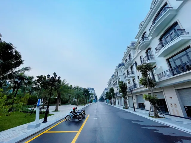 Nhà biệt thự siêu xịn cho thuê tại Vinhomes Dream city Khu SB15