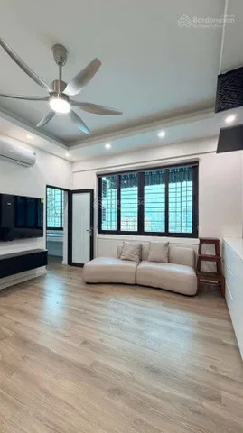 C7 mỹ đình 105m2 3pn 2wc 1 pk lớn