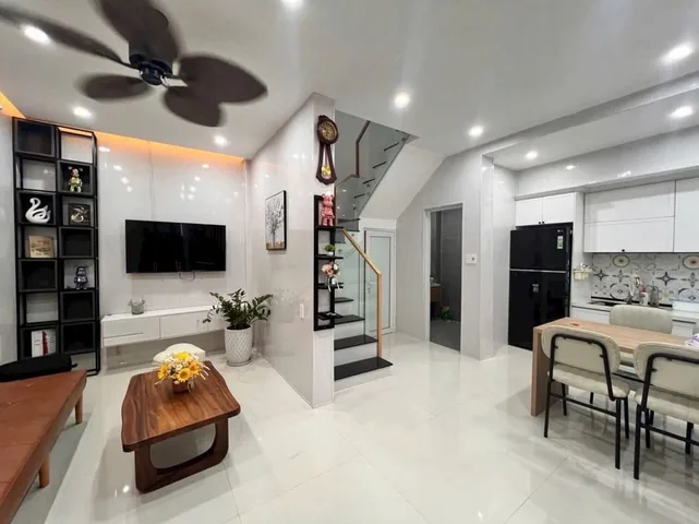 ❤️NHÀ ĐẸP 2 TẦNG HẢI CHÂU - GẦN CẦU RỒNG. CHỈ 3.x TỶ