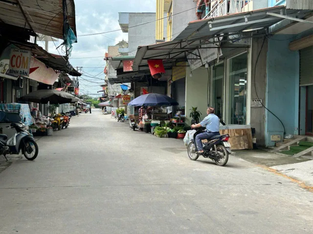 CẦN BÁN ĐẤT ĐẸP NGÔ XÁ - YÊN PHONG - Ô TÔ TẢI TRÁNH - KINH DOANH BẤT CHẤP
