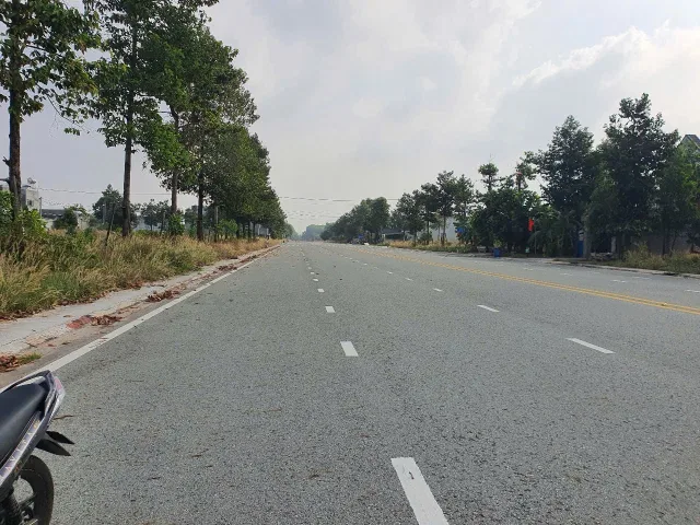 Bán đất mặt tiền kinh doanh đường DA2 mỹ phước 4