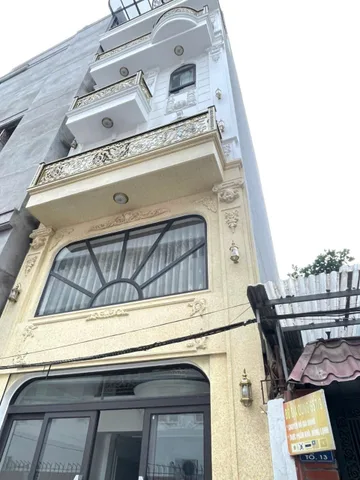 Đất mặt phố Huỳnh Tấn Phát, vị trí kim cương cực hiếm