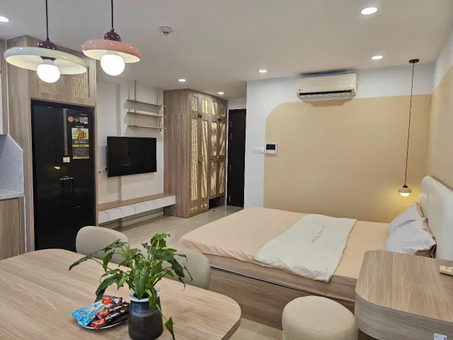 Em chính chủ muốn bán căn studio Vinhome D'capitale giá chỉ 3.x tỷ [x