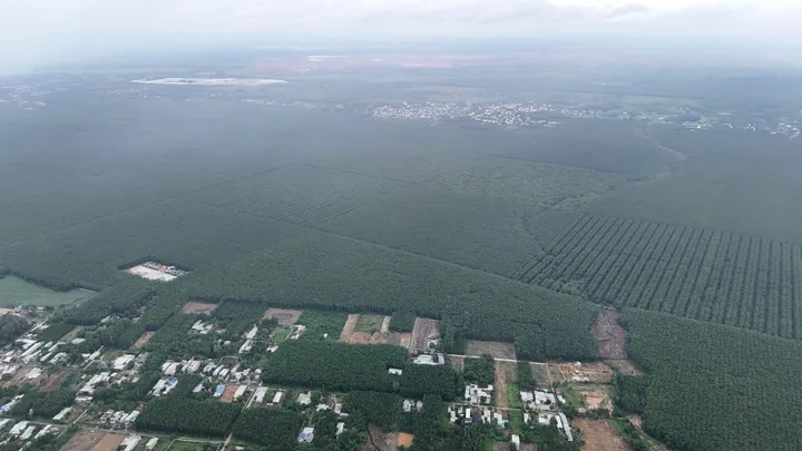 ĐI NƯỚC NGOÀI CẦN BÁN GẤP 500M2TRUNG TÂM MINH THẠNH, DẦU TIẾNG CŨ