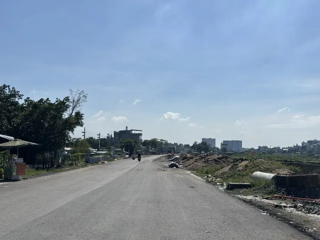 [KH036*] Đất hẻm xe hơi sát cầu Bến Phân, xây CHDV giá cực tốt 4.x tỷ