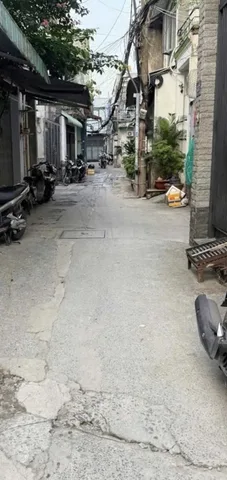NHANH TAY SỞ HỮU CĂN NHÀ 3 TẦNG BTCT, ĐẦY ĐỦ NỘI THẤT, GIÁ HẠT DẺ HƠN 3 TỶ