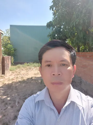 Chỉ có 1 lô. Mặt tiền đường nhựa 7.5m, khu vực trung tâm Hòa Tiến, sát đường DT 605.