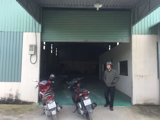 NHÀ XƯỞNG CHO THUÊ ĐƯỜNG  QL22 TÂN PHÚ TRUNG CU CHI DT: 500M GIÁ 15 TRIÊU/THÁNG LH: 0944977229